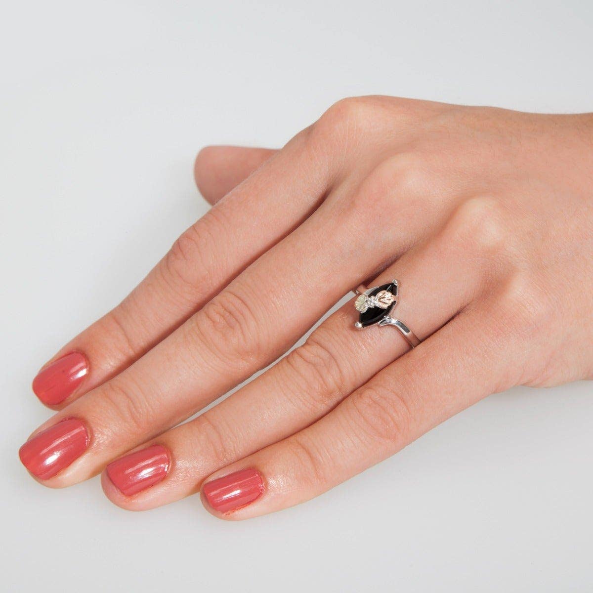 Sterling silver marquise onyx double leaf ring by Mt. Rushmore Black Hills Gold