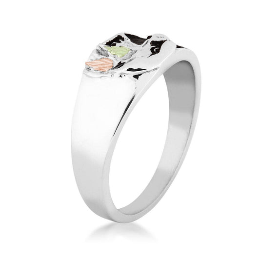 Sterling silver men's eagle ring featuring black antiquing by Mt. Rushmore Black Hills Gold