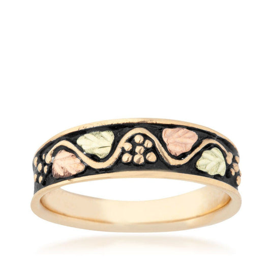 10K yellow gold leaf and grape ring featuring black antiquing by Mt. Rushmore Black Hills Gold